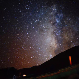 人乳宴掀衣喂乳h
